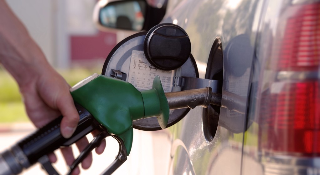 Tankowanie na stacji paliw