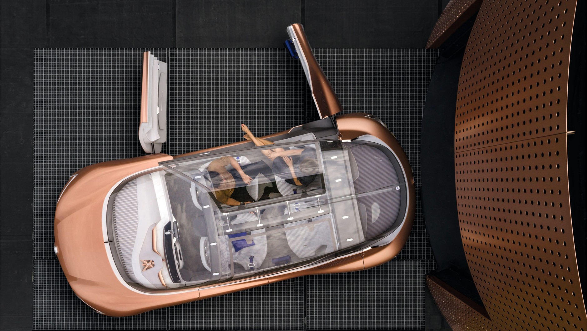Renault Symbioz - do niego się wchodzi a nie wsiada
