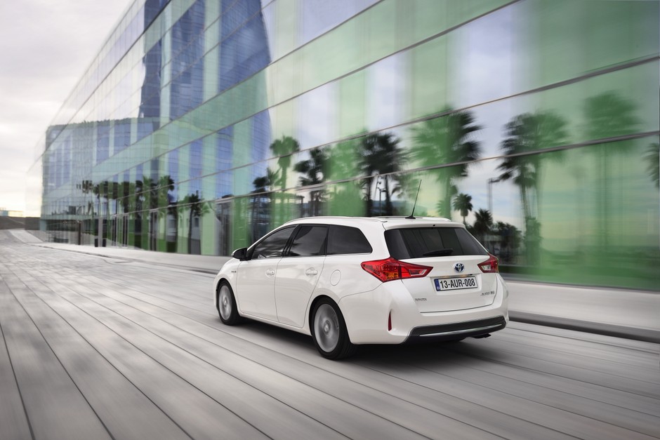 Genewa 2013: Toyota Auris kombi