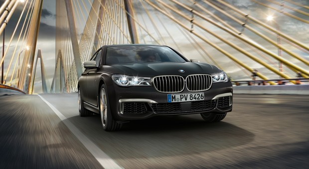 BMW M760Li xDrive – flagowy model