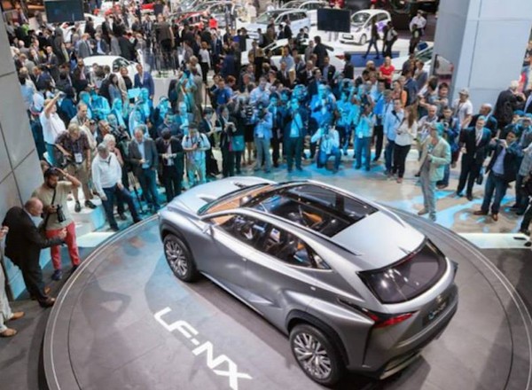 Lexus na IAA 2013: futurystyczny crossover