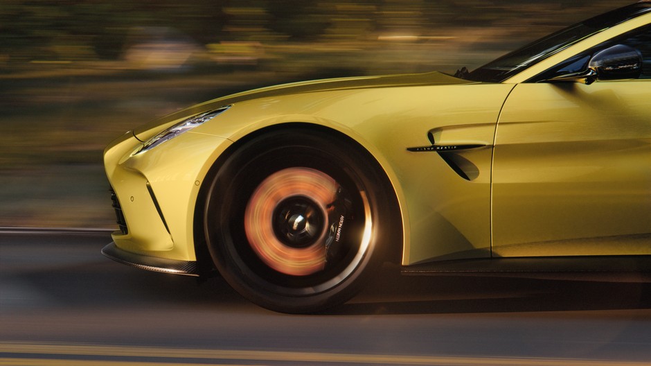 Aston Martin Vantage 2024