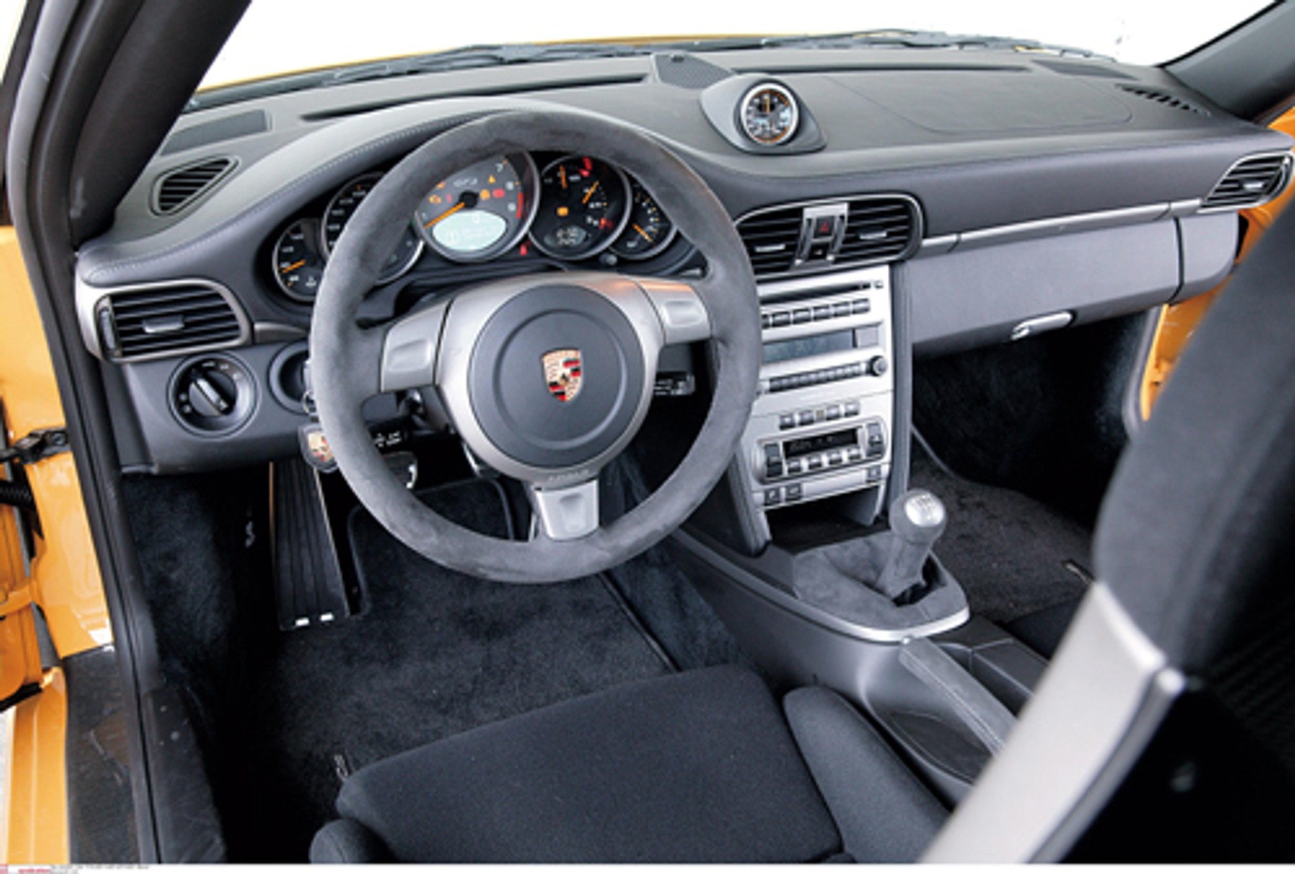 Lancer Evo IX kontra 911 GT3 - Ta sama frajda za 1/ 3 ceny?