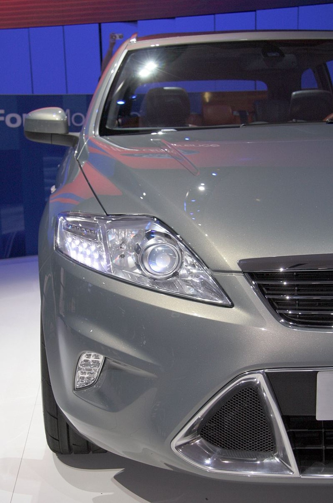 Paryż na żywo: fotogaleria z targów – Ford Mondeo