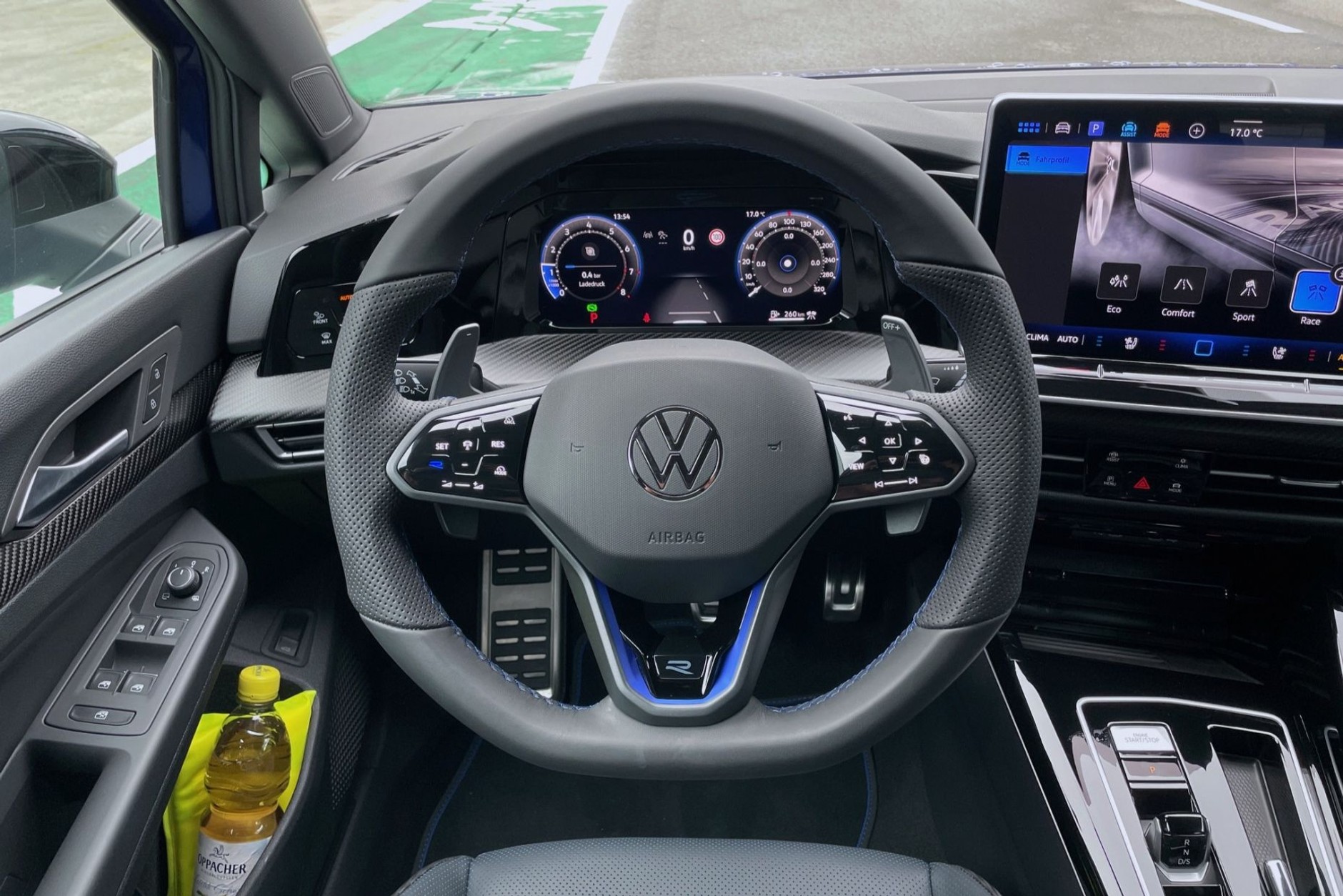 Volkswagen Golf R (2024)