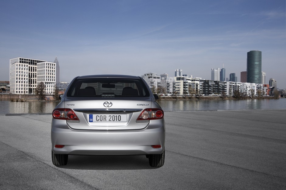 Nowa Toyota Corolla 2010 po faceliftingu