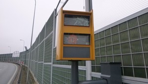 Pierwszy fotoradar na polskiej autostradzie został zniszczony