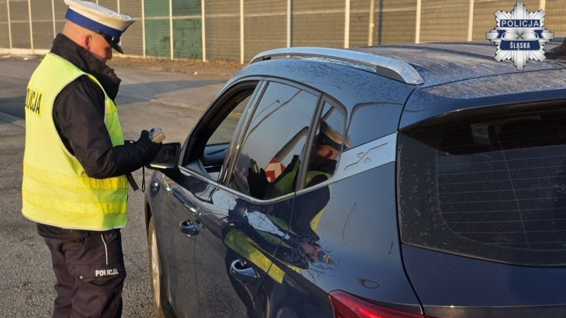 Policjanci "stali" od świtu na całej A1. Sprawdzili ponad 5 tys. kierowców