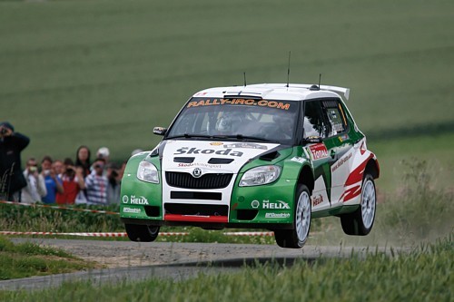 Zespół fabryczny Skody wiceliderem Rajdu Ypres