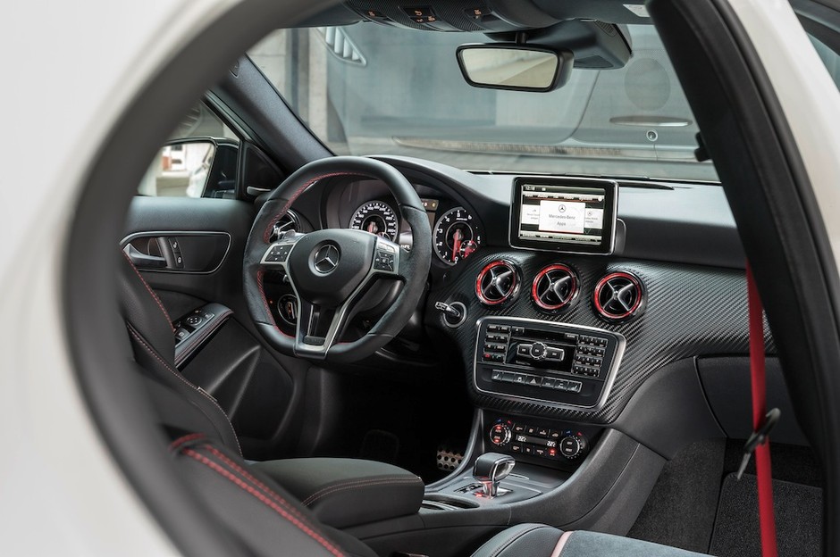 Mercedes-Benz A45 AMG ma 360 KM