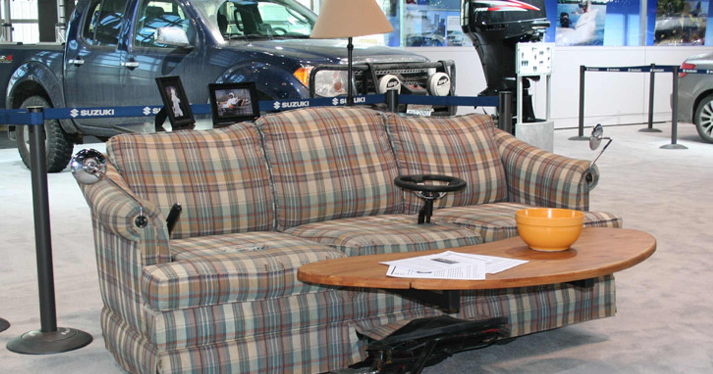 Samojezdna sofa. To nie żart!