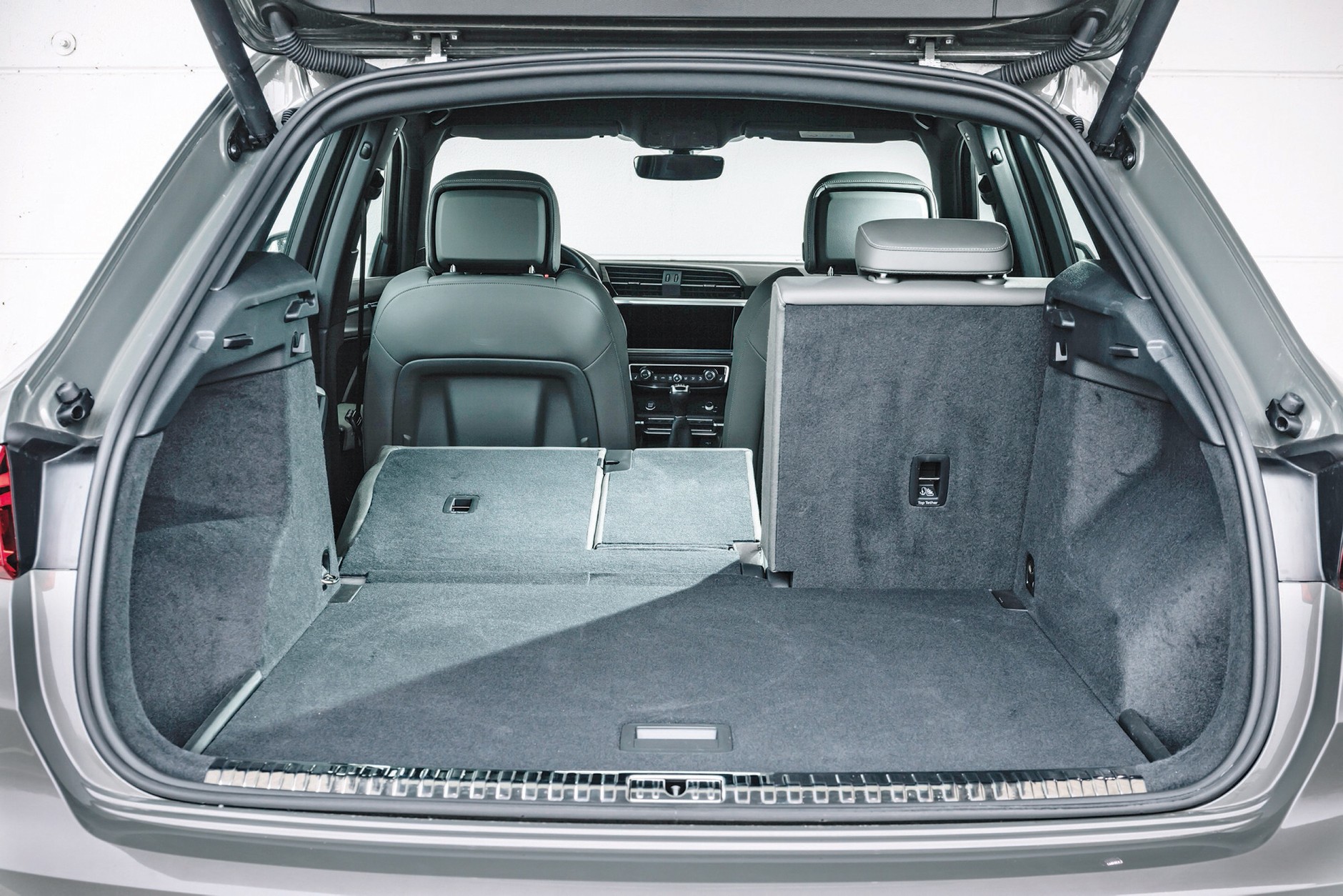 Audi Q3, BMW X1, Volvo XC40 - porównanie