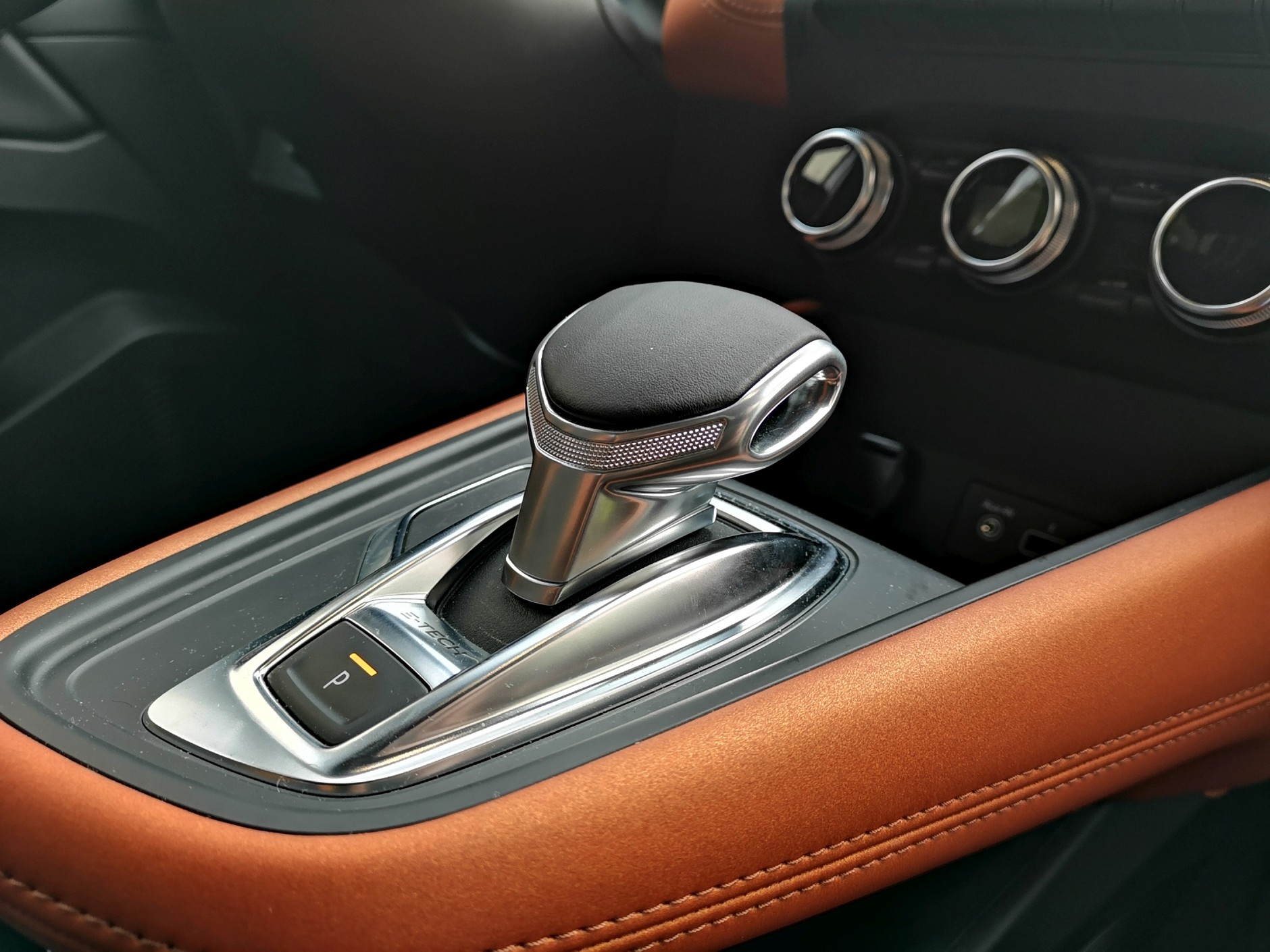 Renault Captur E-Tech Plug-in Hybrid