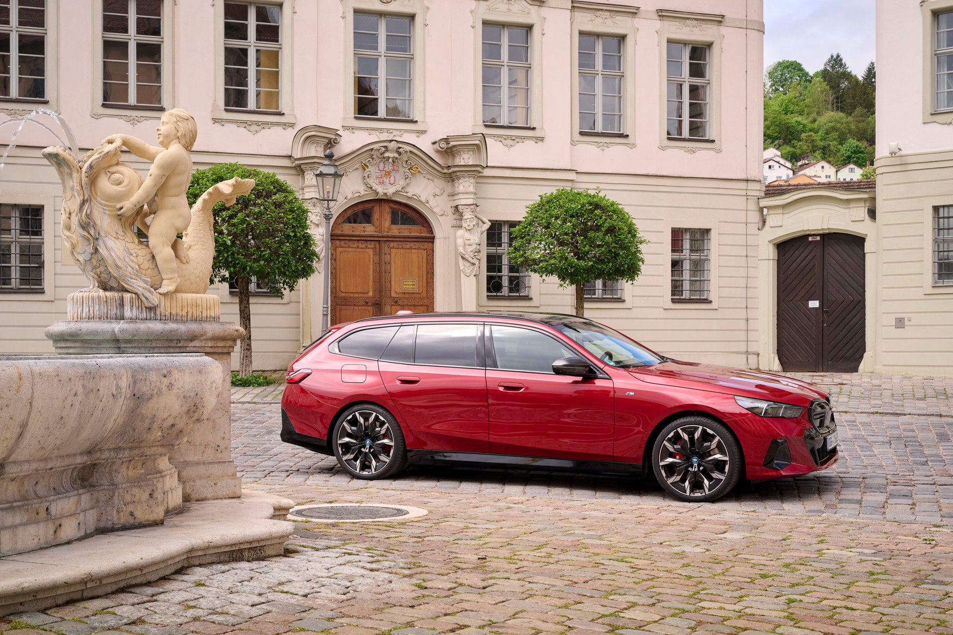 BMW i5 M60 xDrive Touring (2024)