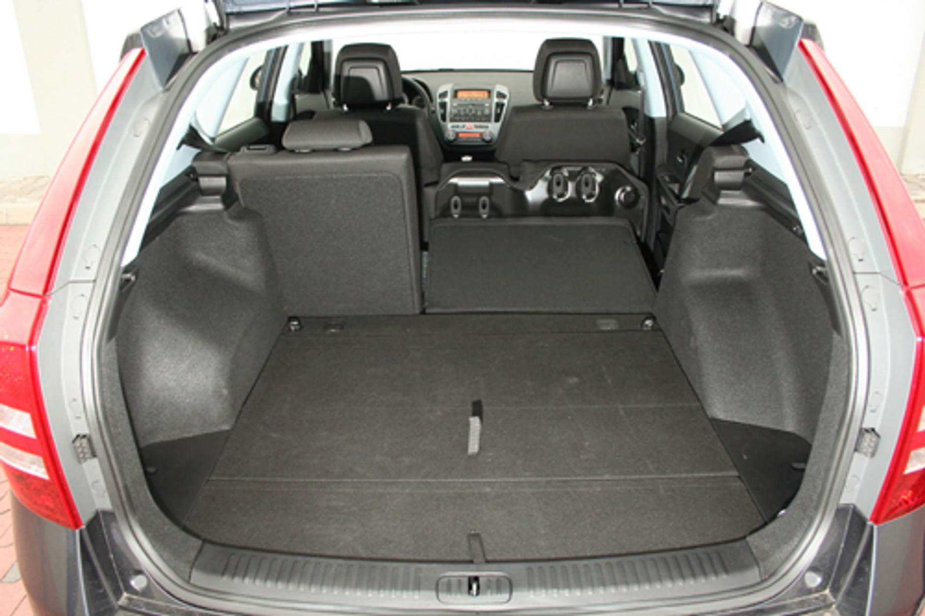 Kia Ceed Sporty Wagon - Przestronny argument