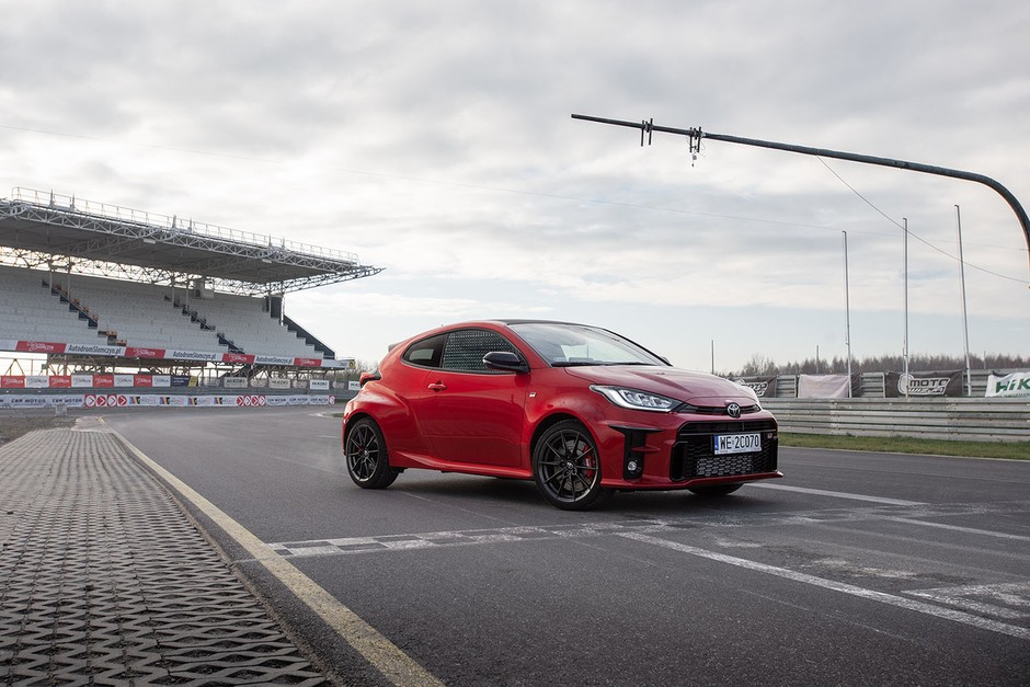 Toyota GR Yaris - zainspirowana rajdami