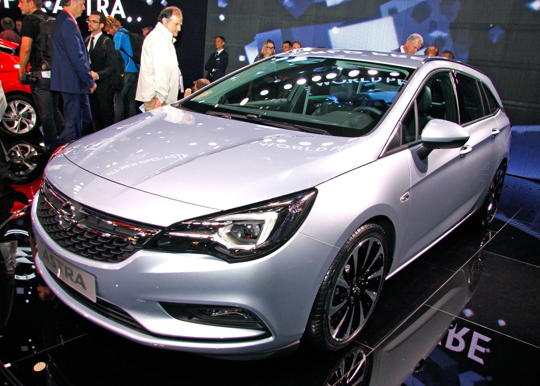 Frankfurt 2015: premiera nowego Opla Astra