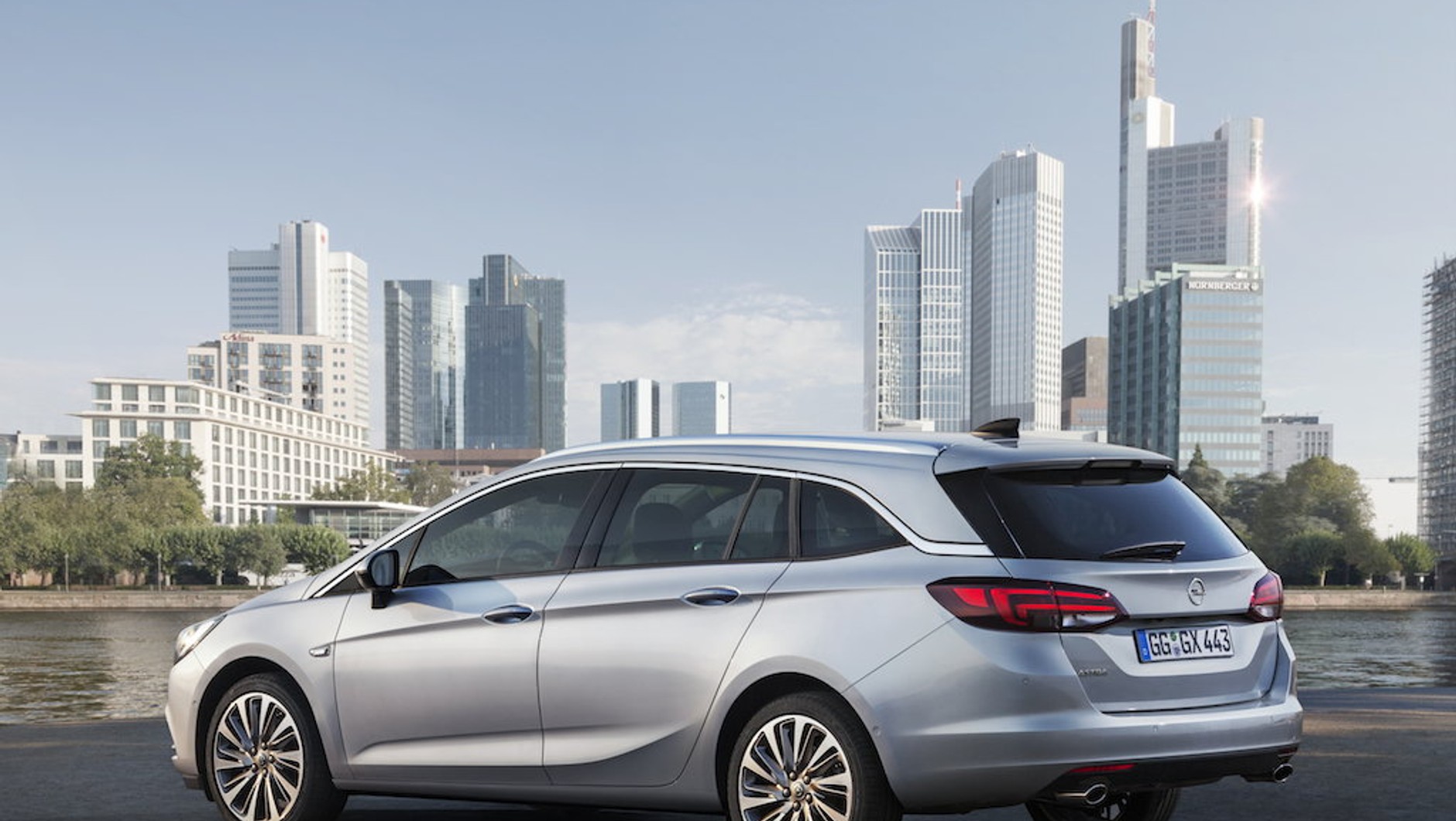 Opel Astra Sports Tourer