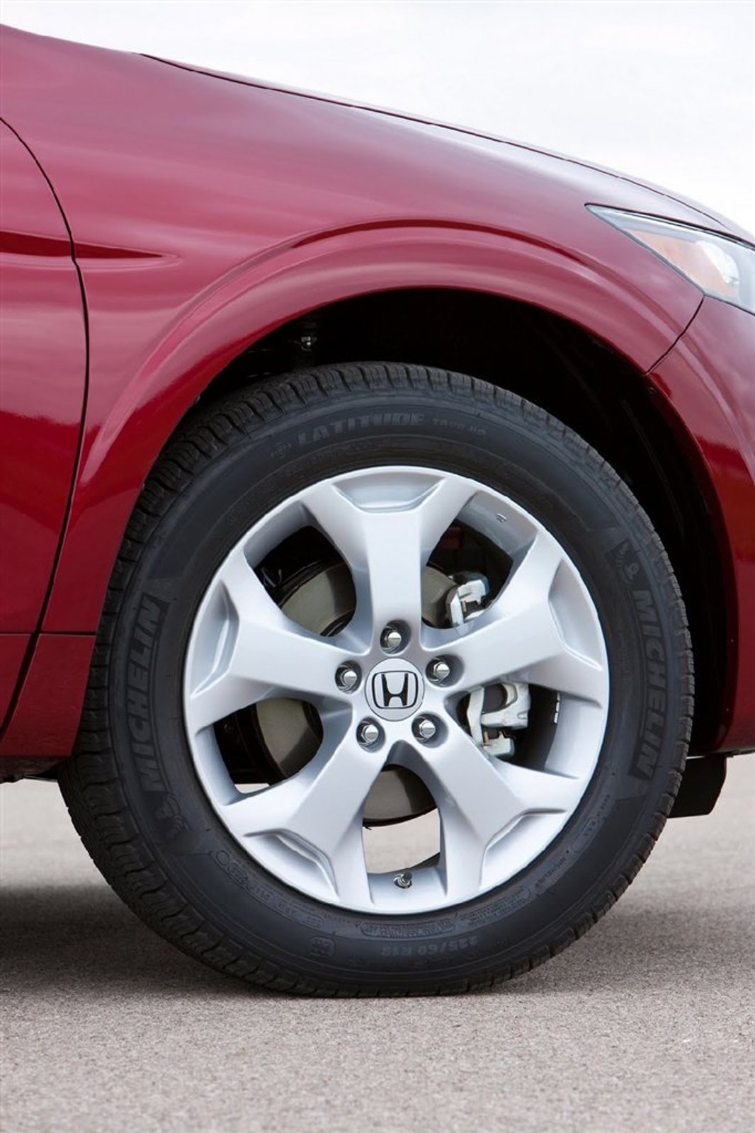 Honda Accord Crosstour - Crossover w amerykańskich salonach