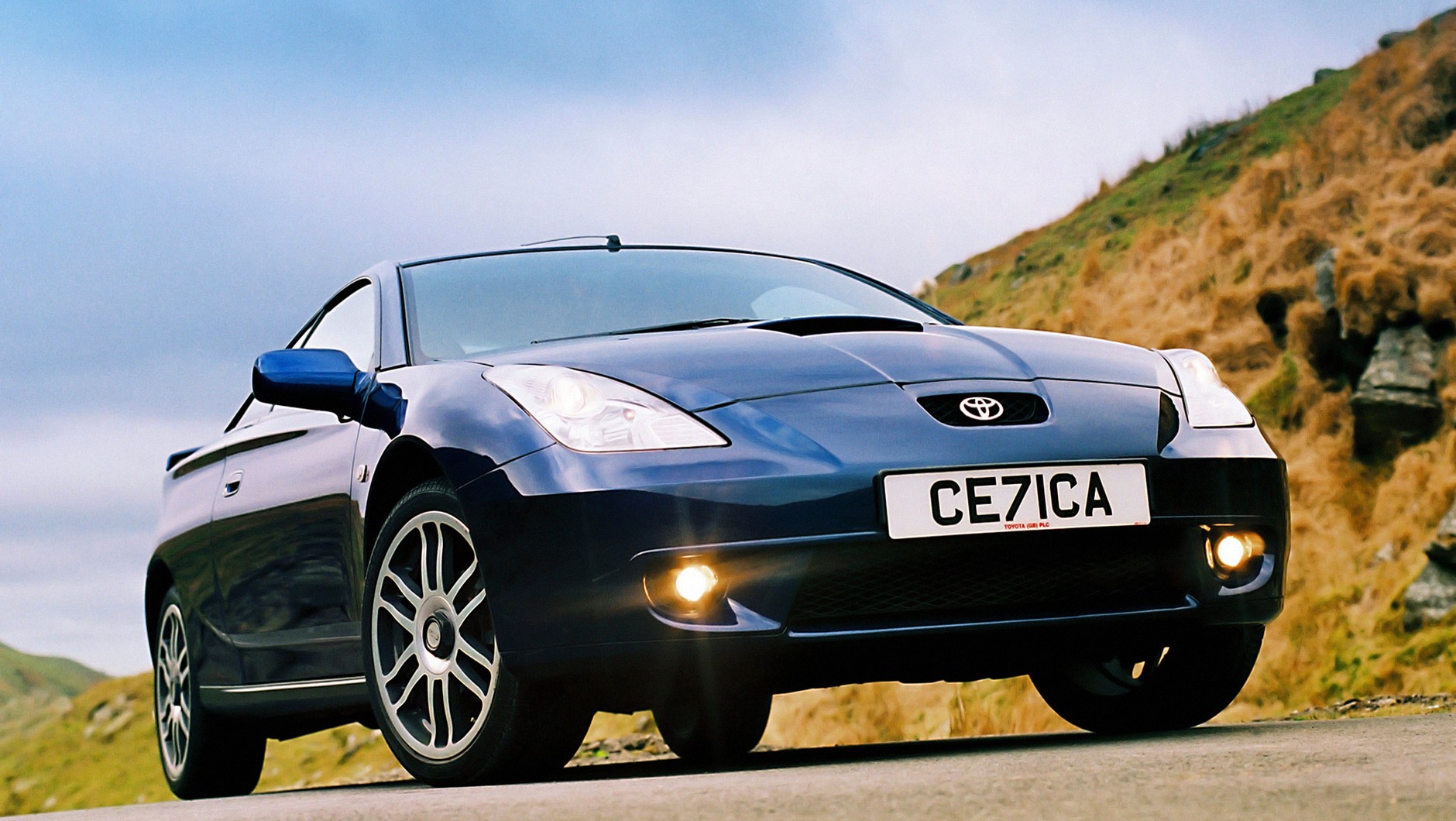 Tanie coupe za 10 tys. zł