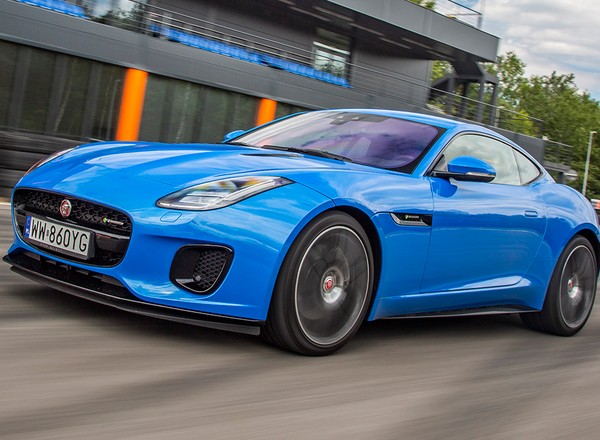 Jaguar F-Type P300 - skąd pomysł na taki silnik?