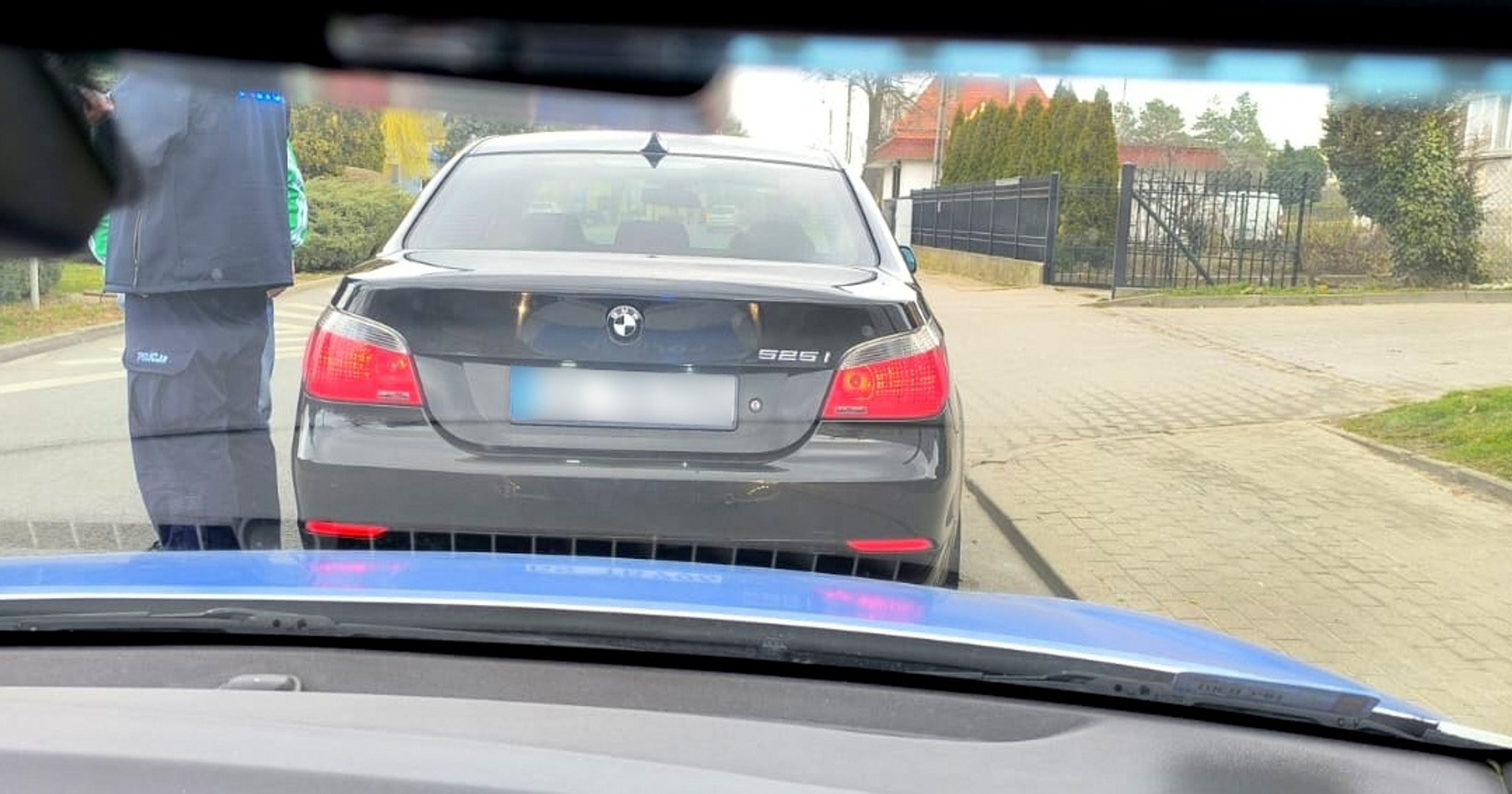 BMW z podrobionymi tablicami rejestracyjnymi