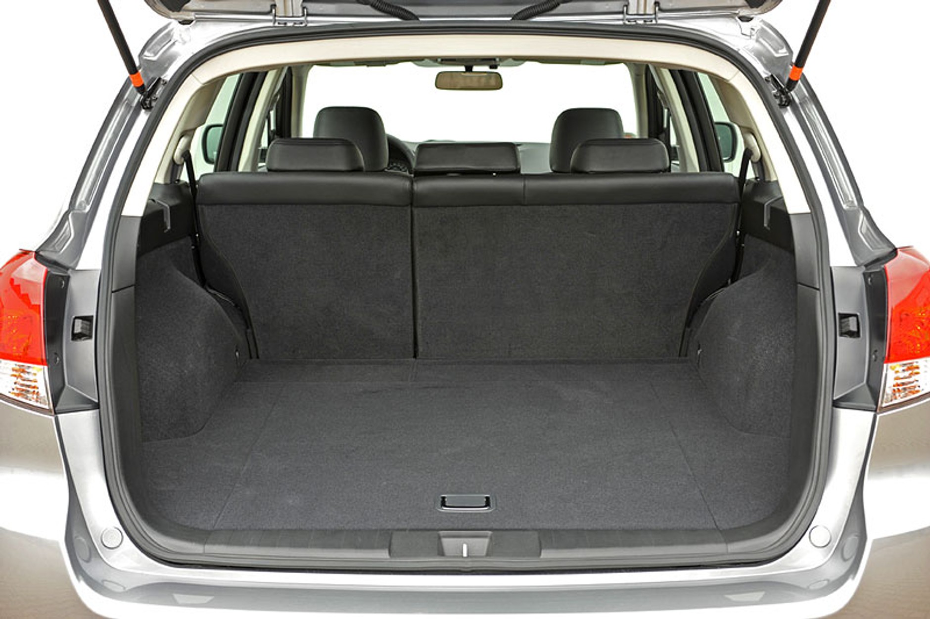 IAA Frankfurt 2009: Subaru Legacy – pierwsze wrażenia, fotogaleria