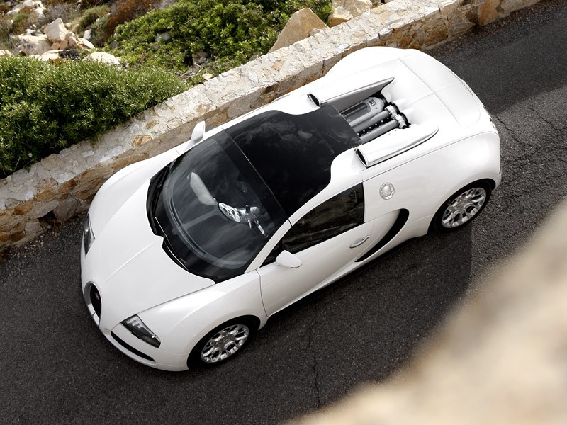 Bugatti Veyron 16.4 Grand Sport: 360 km/h w kabriolecie (wideo)