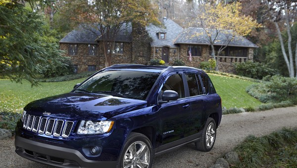 Jeep Compass wygrywa wyglądem
