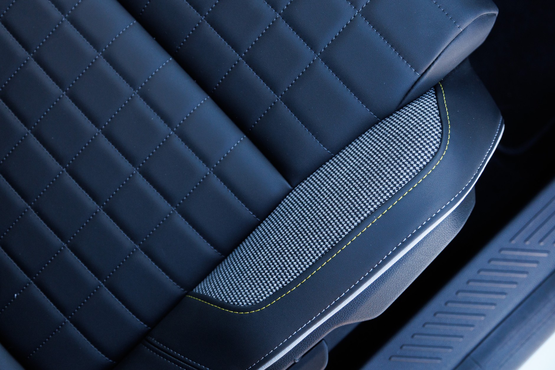 Renault 4 E-Tech Electric