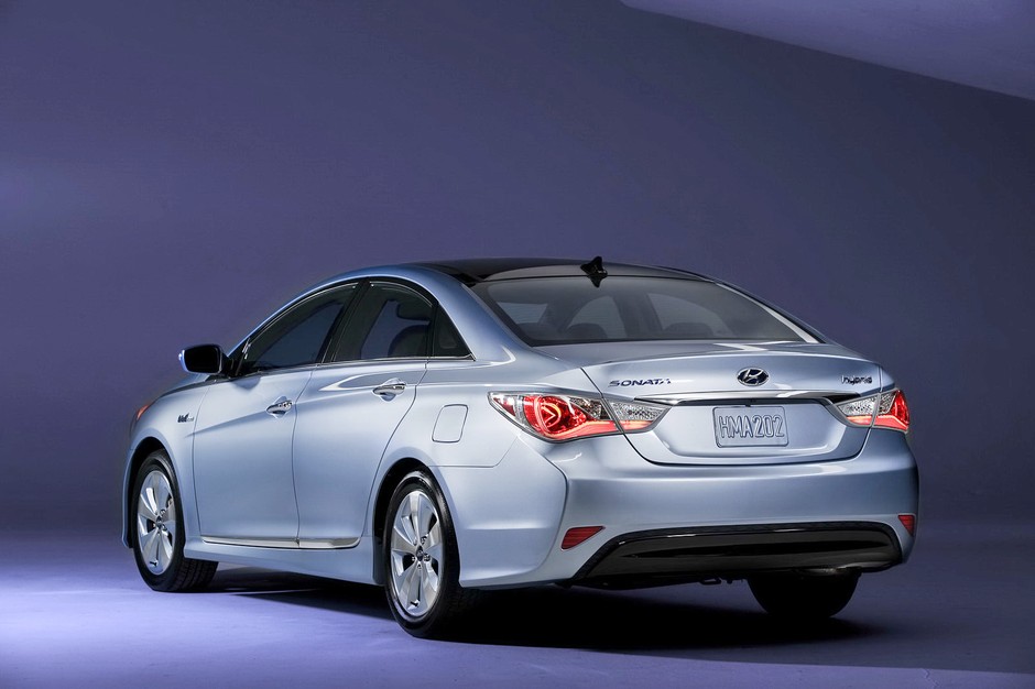 Nowy Jork 2010: Hyundai Sonata Hybrid dla oszczędnych Amerykanów