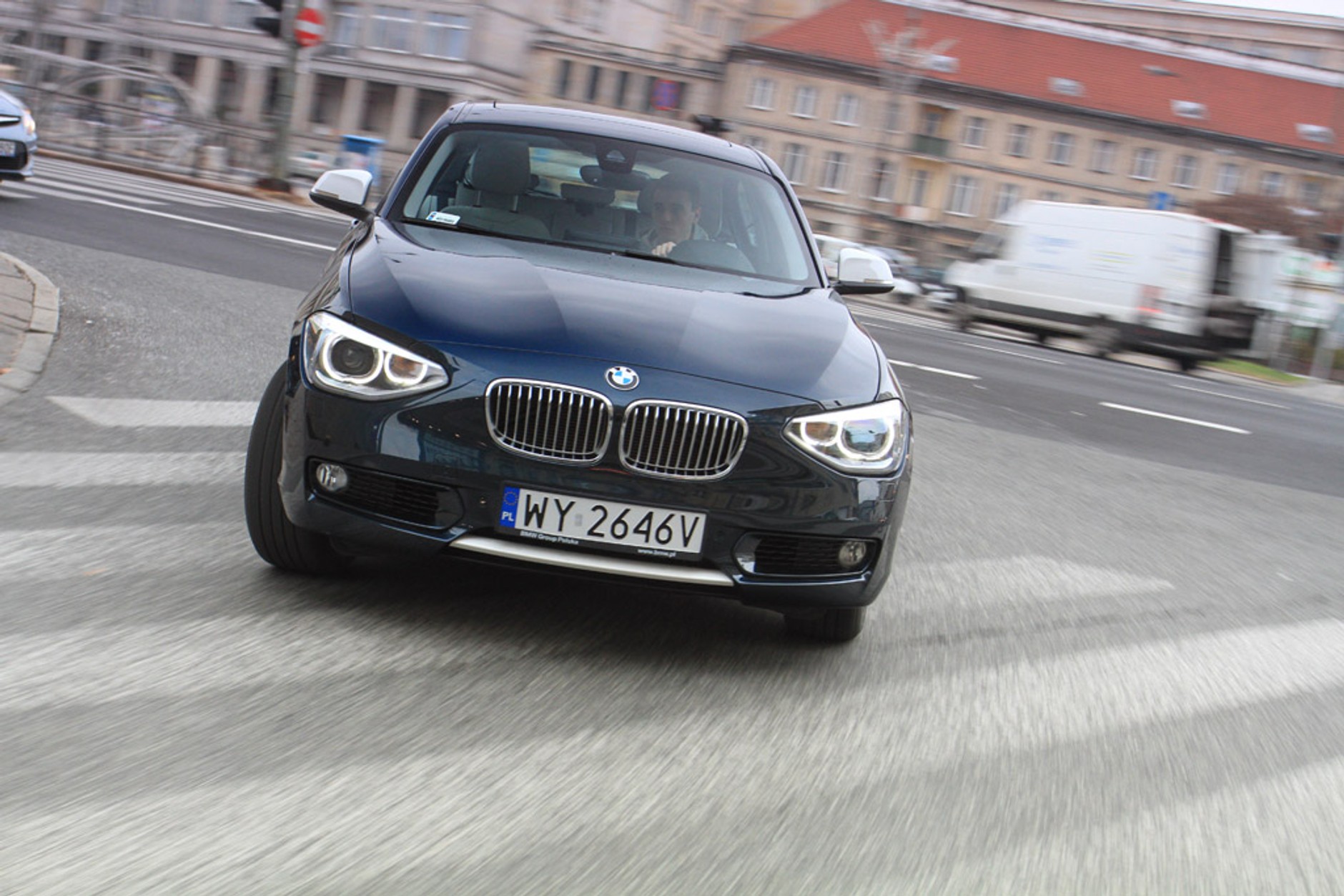 BMW 120d: zwraca uwagę przechodniów