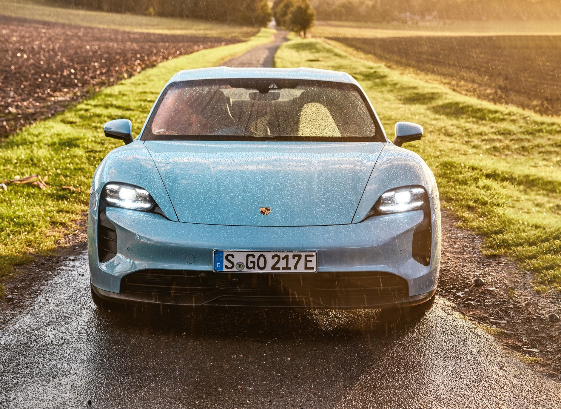 Porsche Taycan 4s: test długodystansowy 100 tys. km