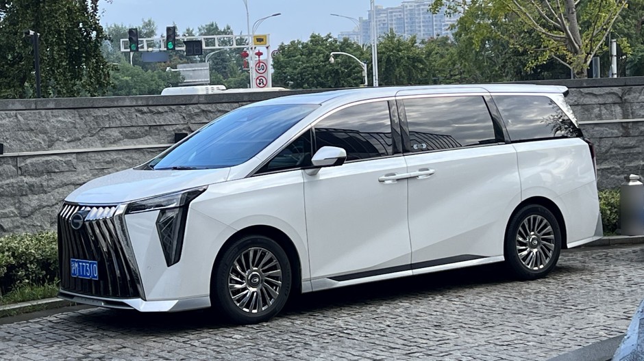 Trumpchi M8