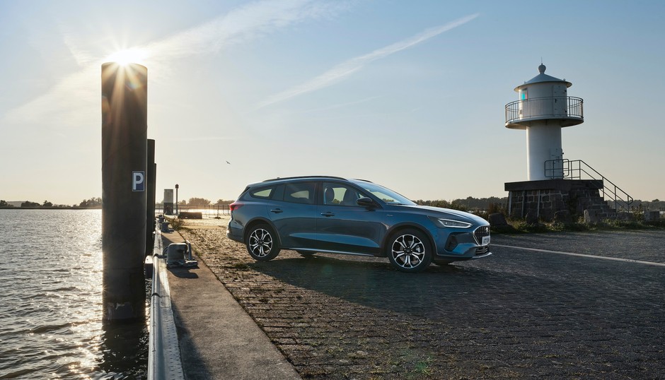 2021 FORD FOCUS ACTIVE OUTDOOR