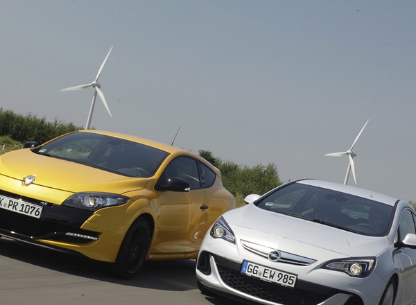 Opel Astra OPC kontra Renault Megane RS: kipią testosteronem