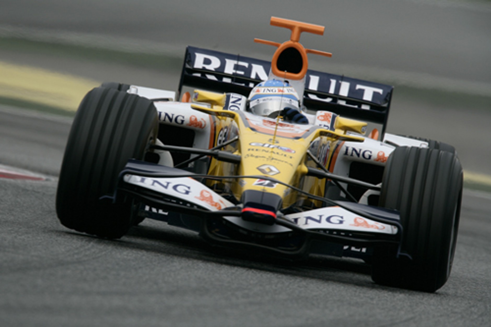 Formuła 1 sezon 2008 - Czekając na start