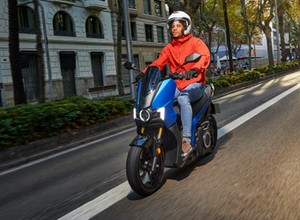 Seat MÓ 125 – nowe wydanie elektrycznego skutera