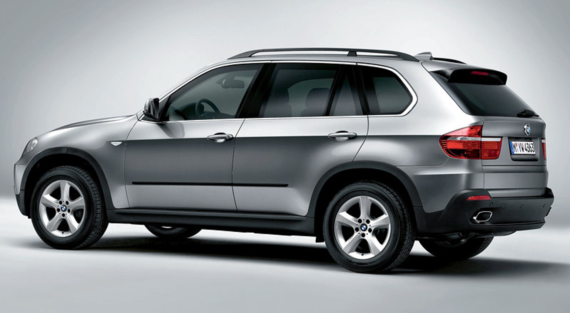 BMW X5 Security: bezpieczeństwo inaczej