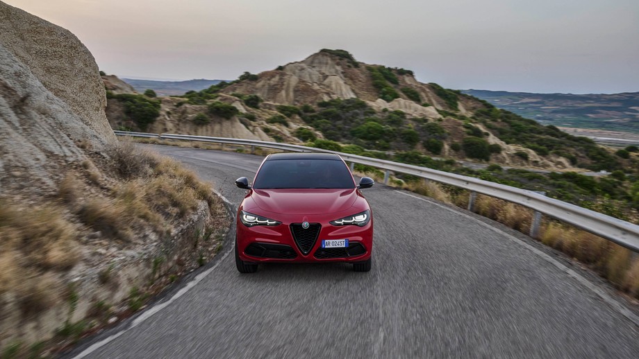 Alfa Romeo Stelvio Tributo Italiano