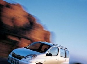 Daihatsu YRV, Mazda Demio, Suzuki Ignis, Toyota Yaris Verso - Na wszelki wypadek...