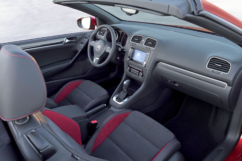 Volkswagen Golf Cabrio w pełnej okazałości