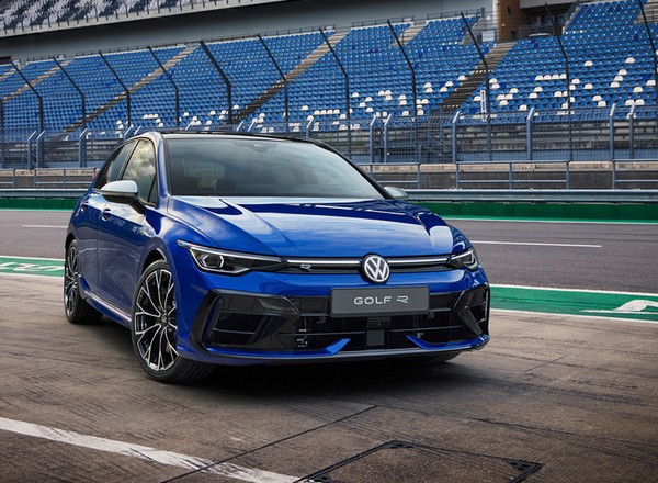 Volkswagen stworzył Golfa marzeń. Oto najnowszy Golf R, najmocniejszy w historii modelu