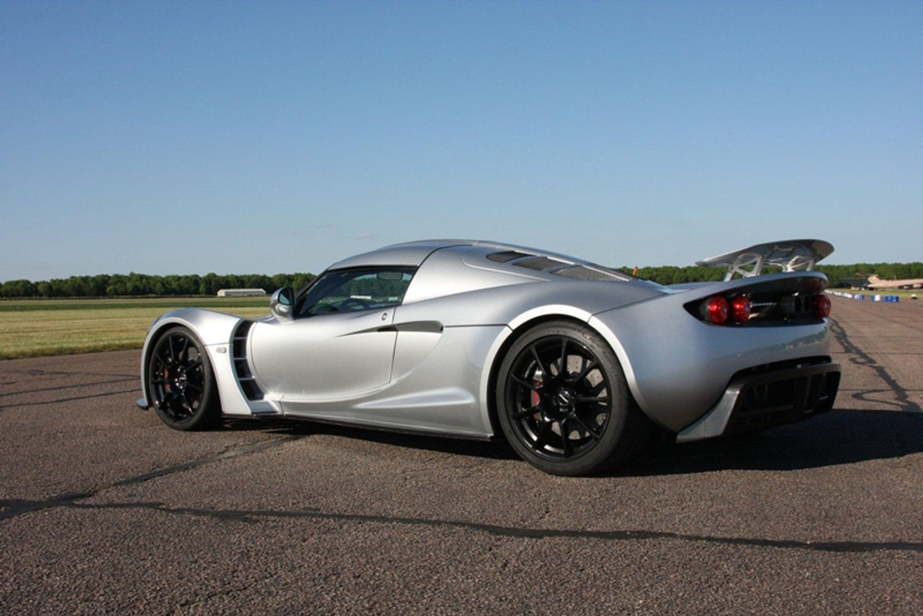 Hennessey Venom GT ma 1200 KM