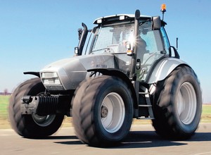 Traktor Lamborghini z archiwum Auto Świata