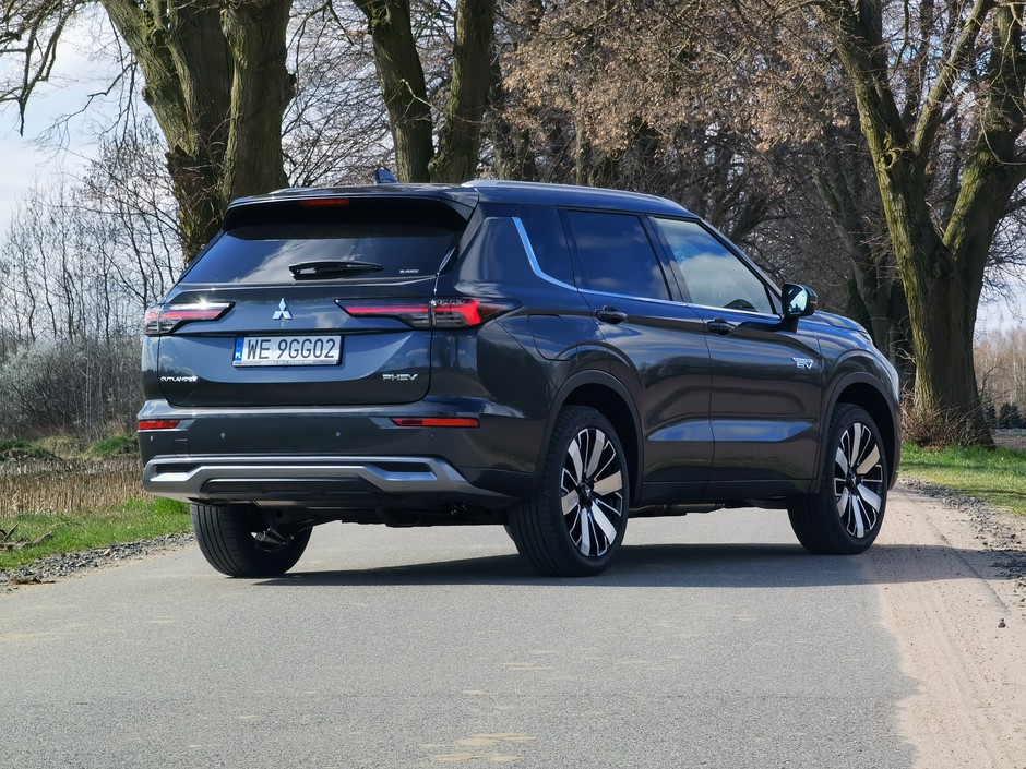 Mitsubishi Outlander PHEV