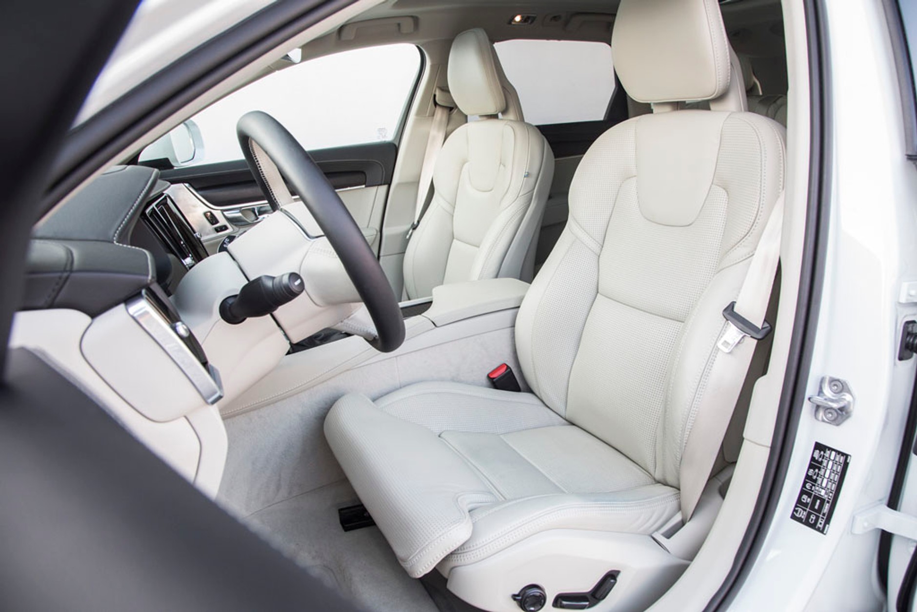 Volvo V90 Cross Country T6 - kombi krajoznawcze