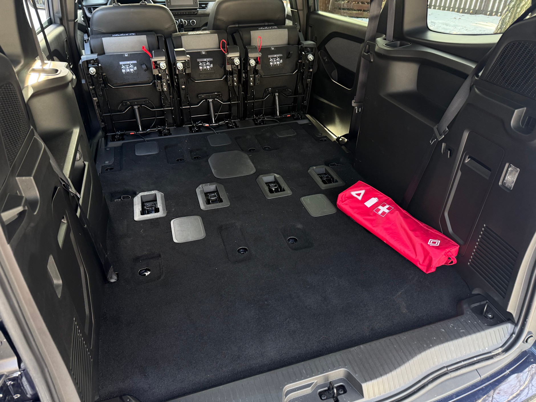 Renault Grand Kangoo TECHNO TCe 130 EDC w wersji 7-osobowej