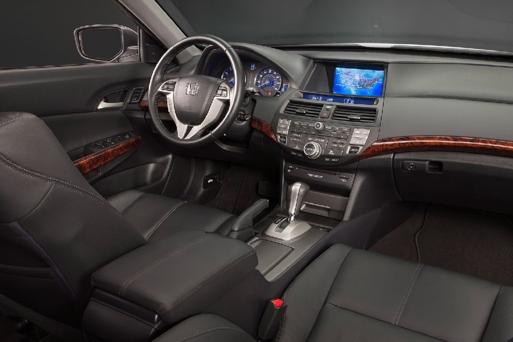 Honda Accord Crosstour - Crossover w amerykańskich salonach