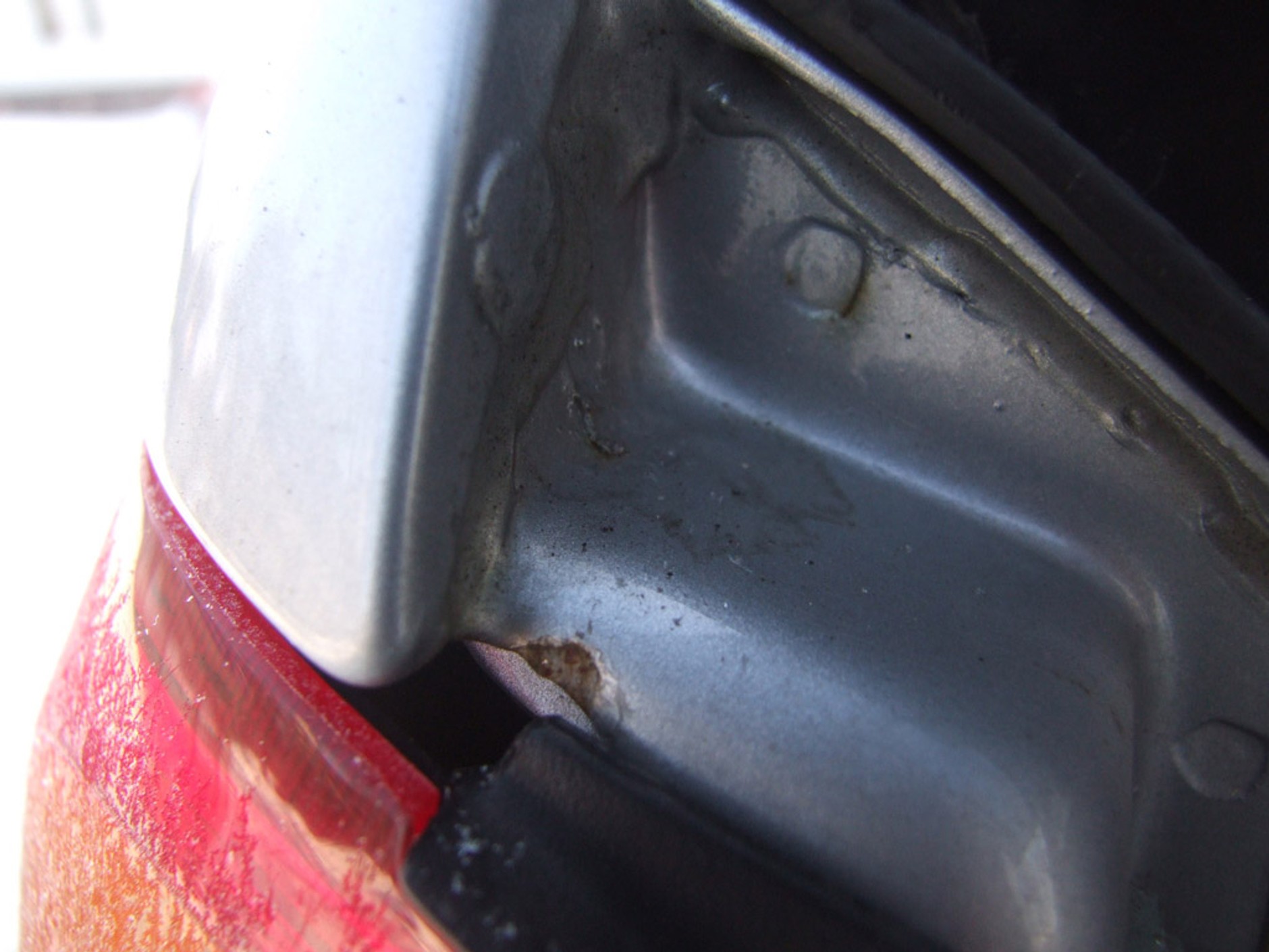 Zobacz, ile warta jest gwarancja antykrozyjna